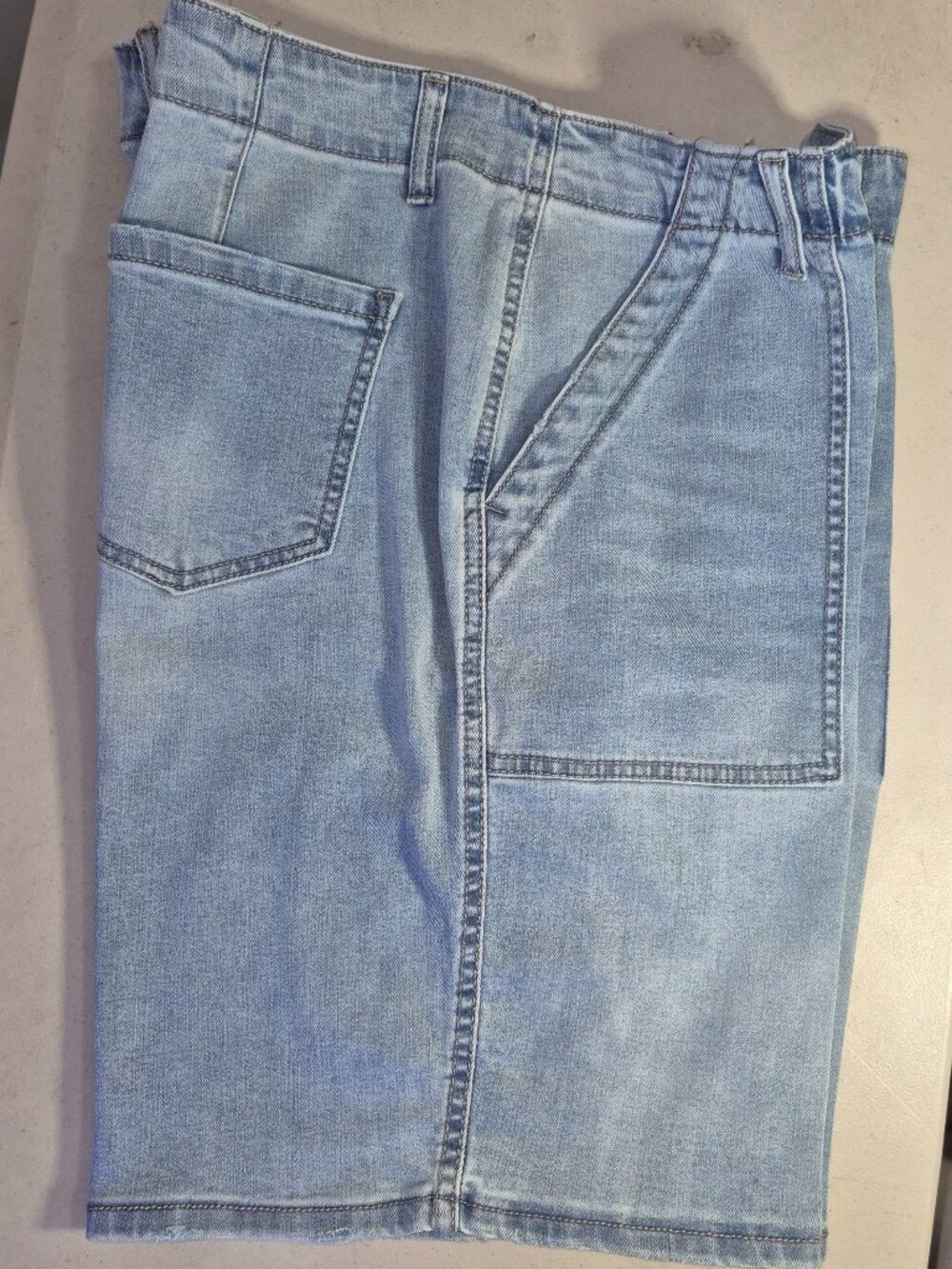 Time and TRU Ladies' shorts, high rise, light blue, size 16, NWT